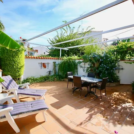 Holiday home Puerto Azul 5